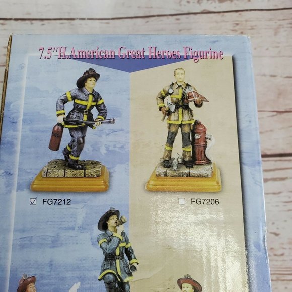 7.5" American Great Heroes Fire Extinguisher Carrying Fireman FG7212 Home Décor - Picture 3 of 12